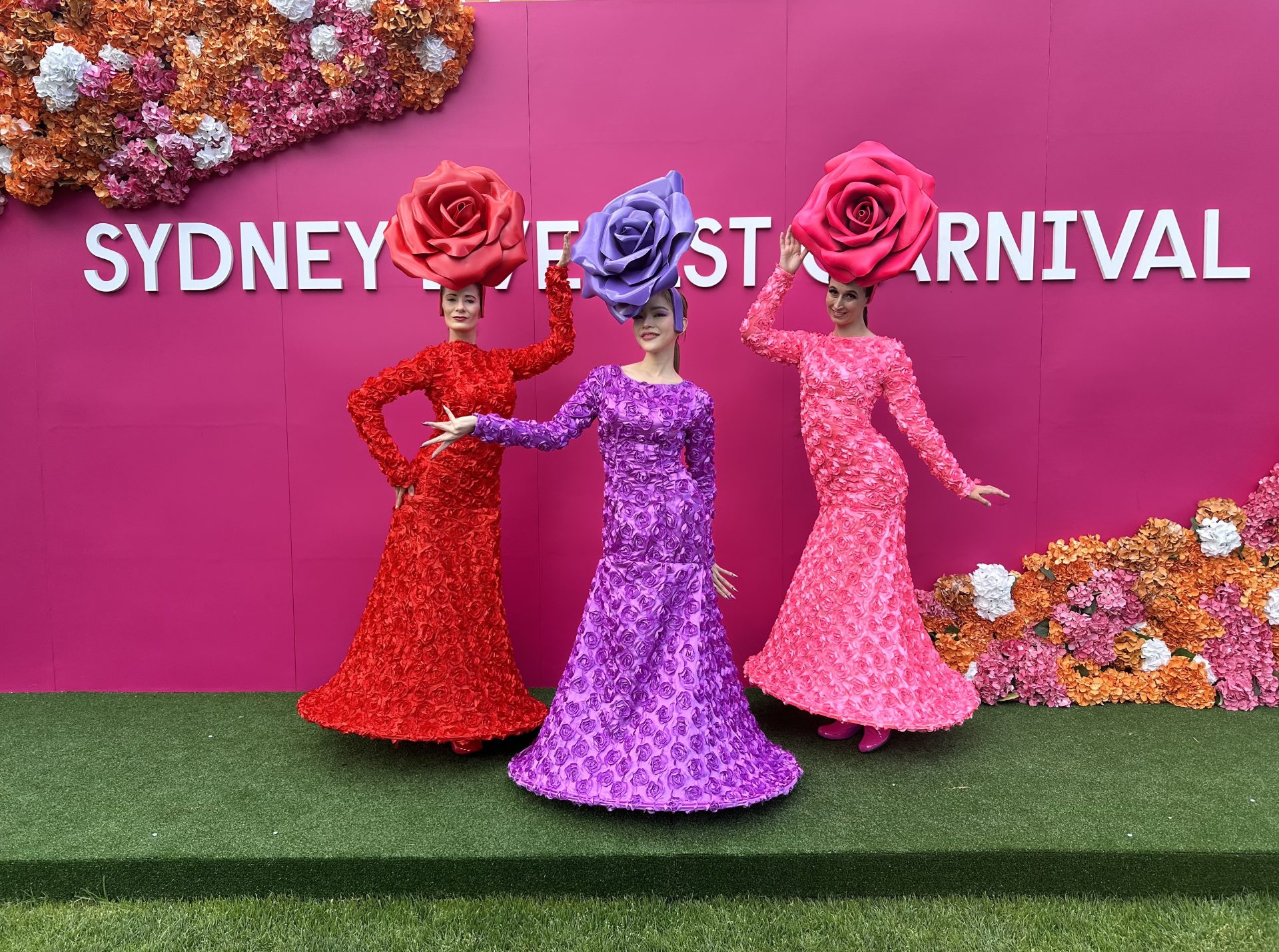 Everest 2024 - Royal Randwick Racecourse - Human Statue Bodyart